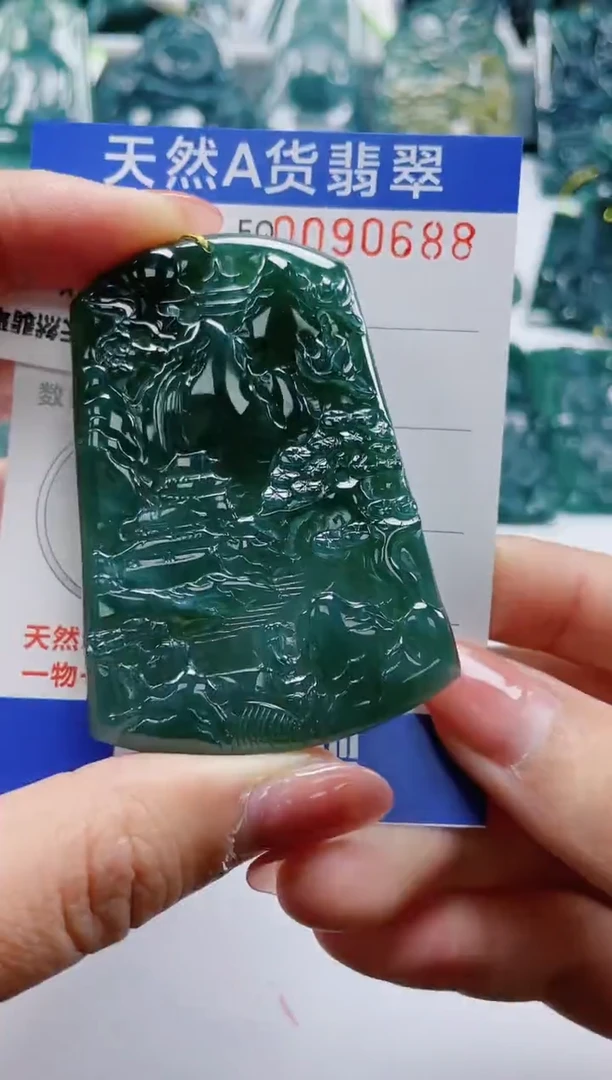 【闪购商品】翡翠颈饰未镶嵌