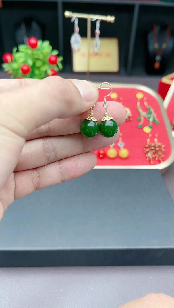 【闪购商品】玛瑙/玉髓耳钉银S925镶嵌438000