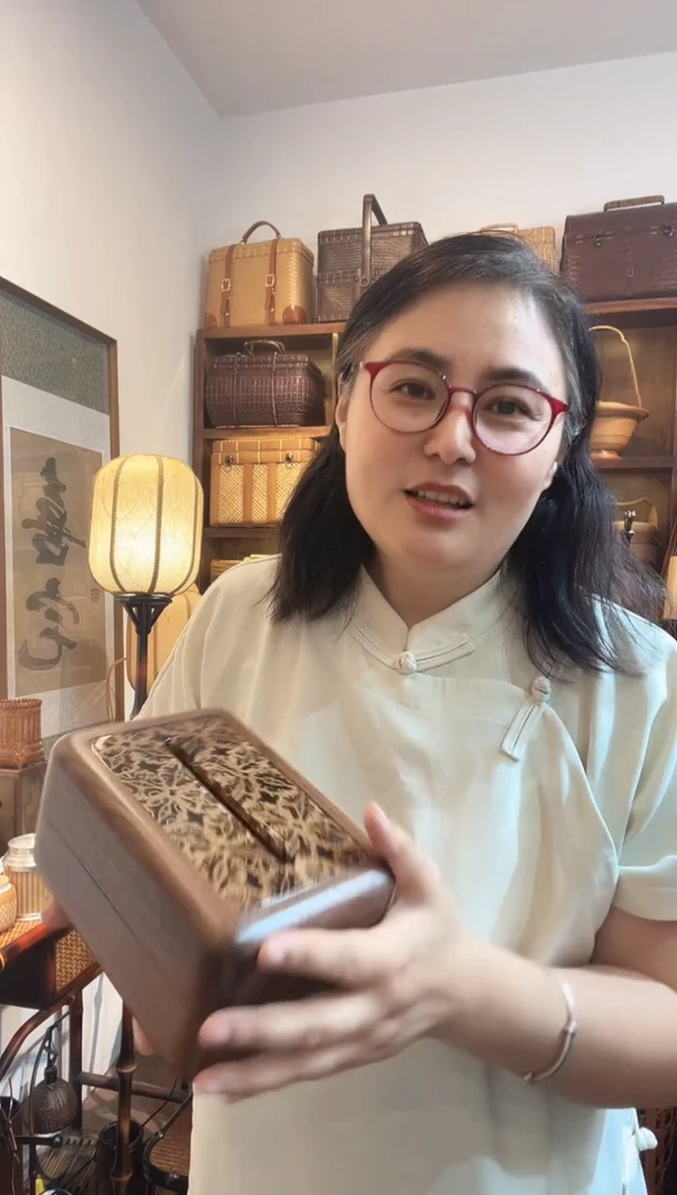 胡桃木核桃纸巾盒