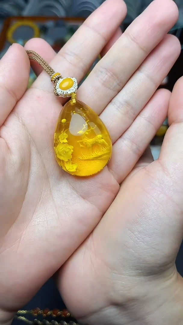 琥珀颈饰未镶嵌?****?一路生花 06