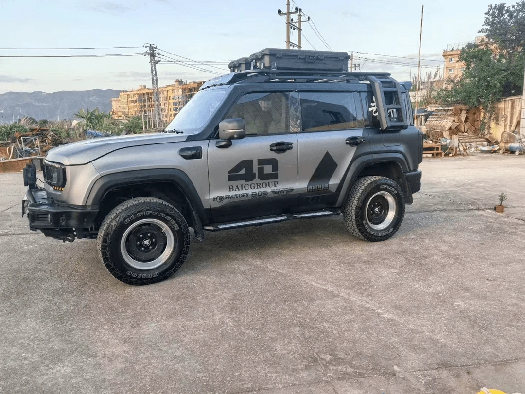 新款bj40高配车顶行李架平台改装件爬梯侧帐拓展装备