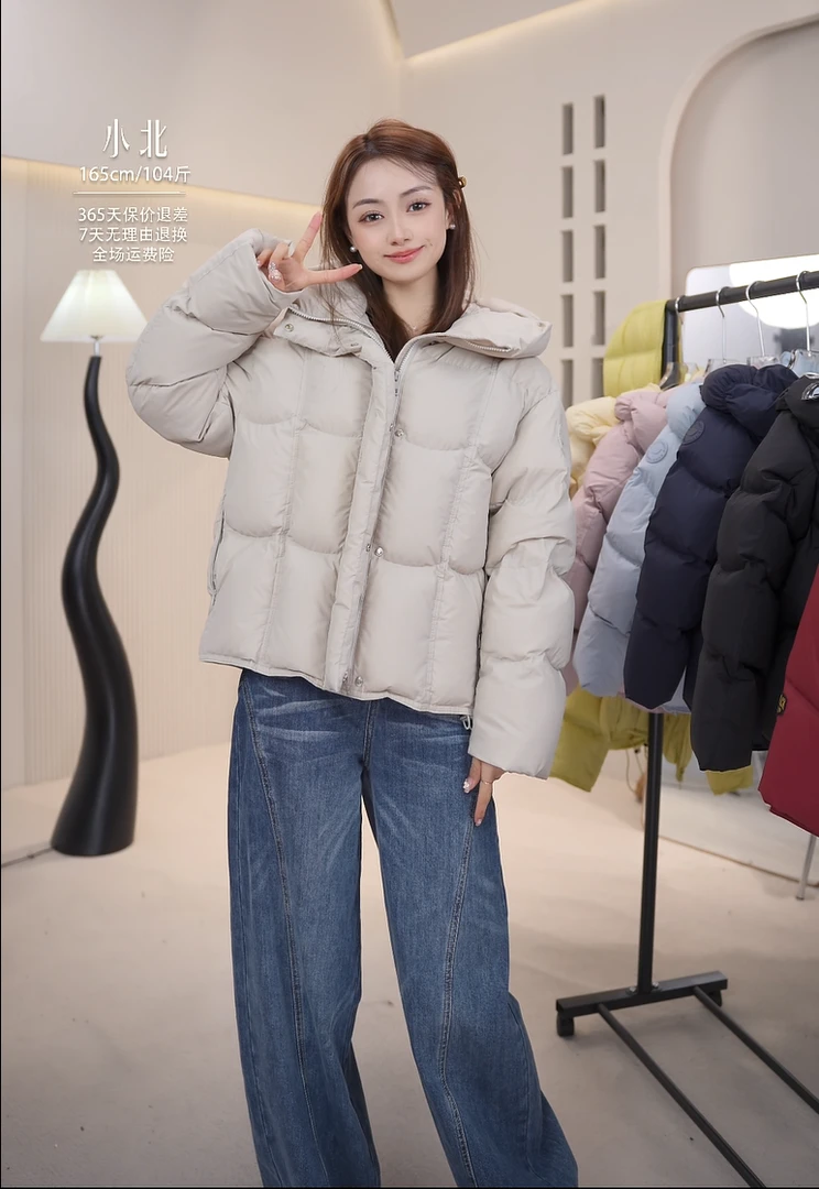 新款泡芙羽绒服白鸭绒连帽短款零压感加绒加厚休闲保暖羽绒服6663