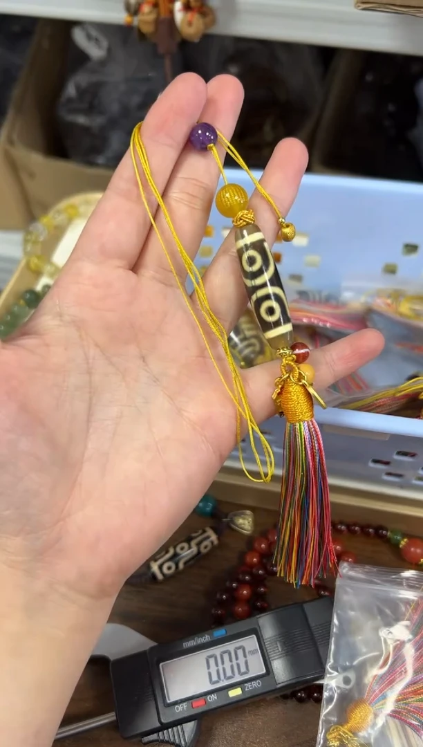 未镶嵌颈饰玛瑙/玉髓三眼玛瑙珠流苏挂件[0501]