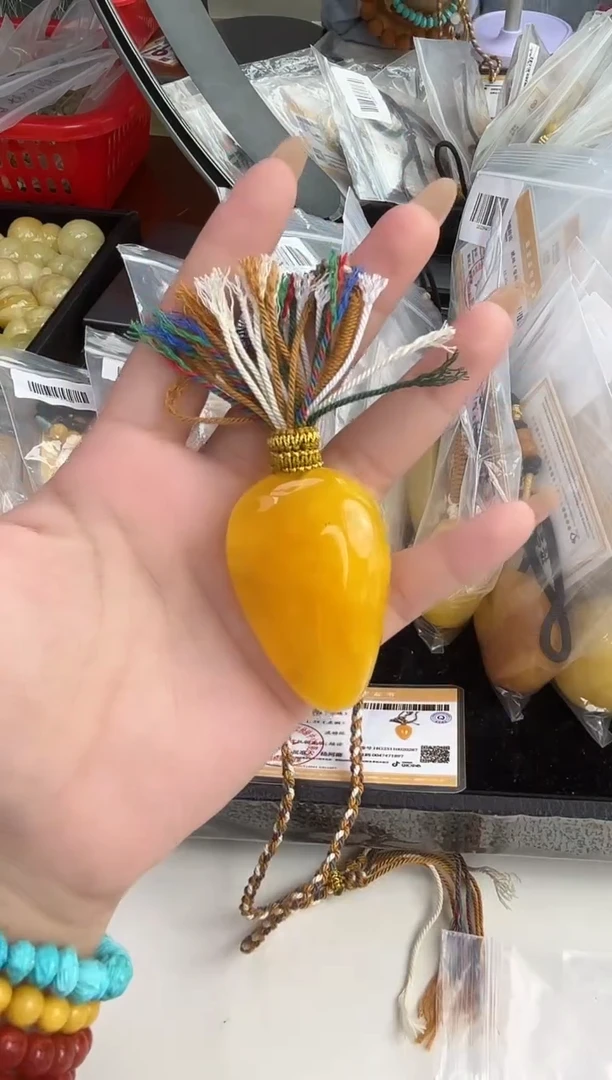 裸石琥珀未镶嵌天然琥珀蜜蜡吊坠