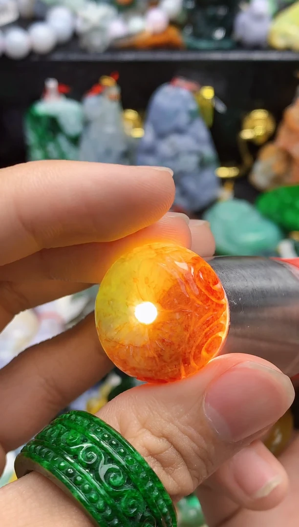 颈饰未镶嵌翡翠天然缅甸翡翠A货