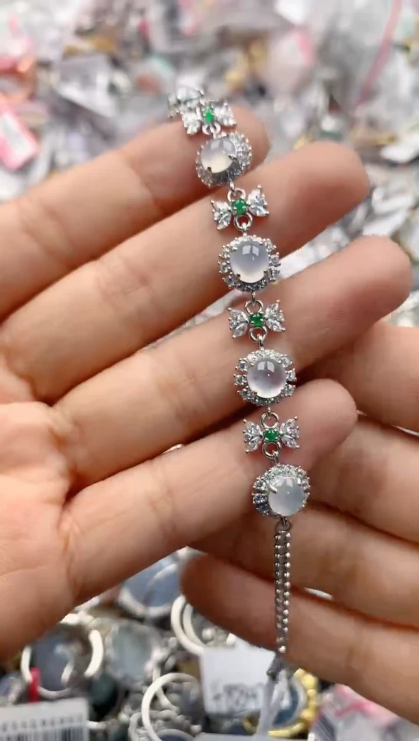 银S925镶嵌戒指翡翠666              4