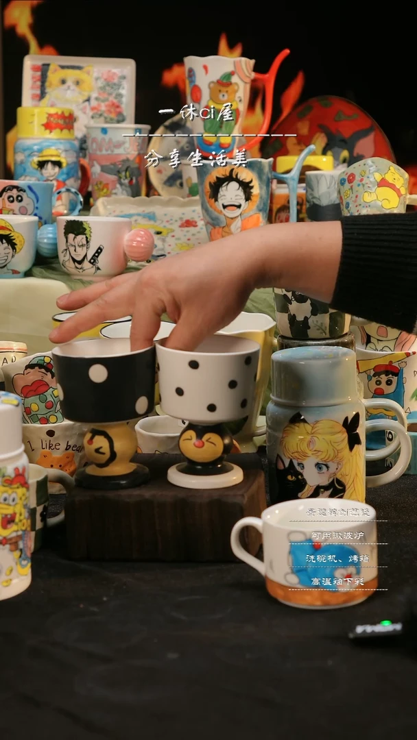 【闪购商品】摆件亲工手绘陶瓷-一对