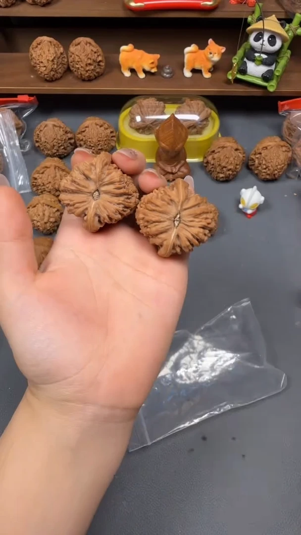 吊坠桃核玛*文玩核桃南疆石