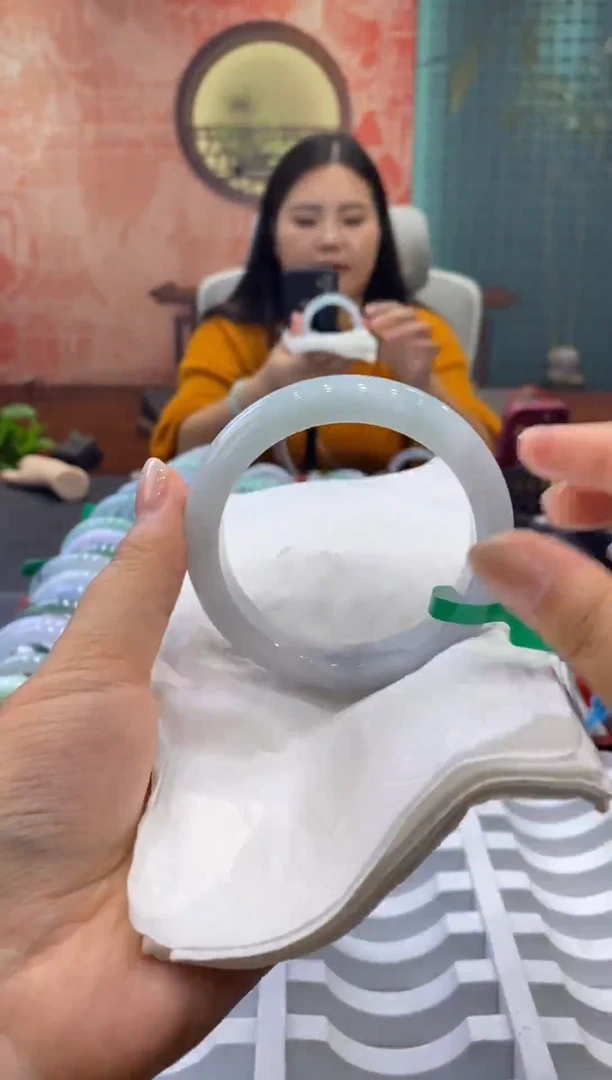 未镶嵌手镯翡翠多人00020218