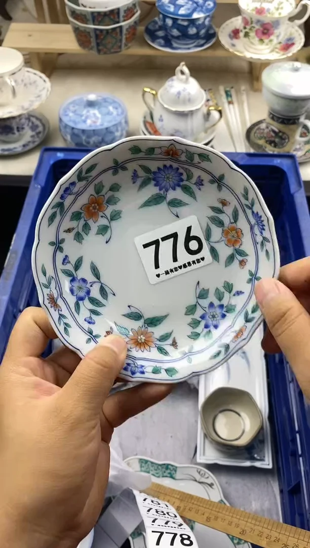 瓷片莫*776............