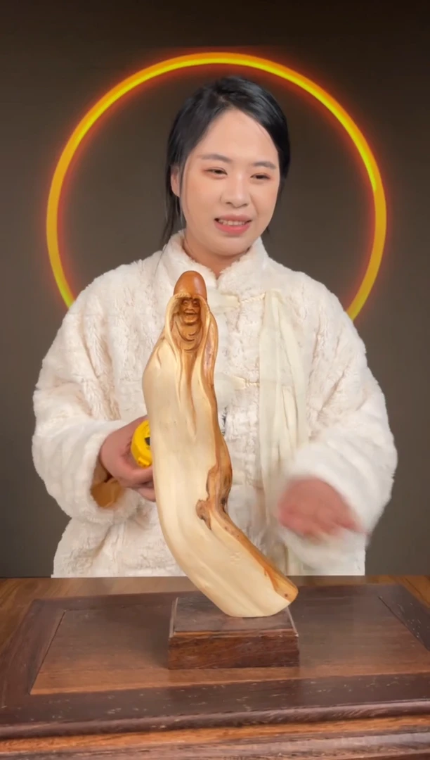 【闪购商品】柏木（崖柏）手工摆件,先抢先得!