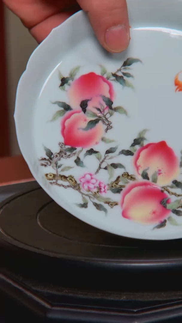 央博文化交流瓷器珐琅彩壶盘