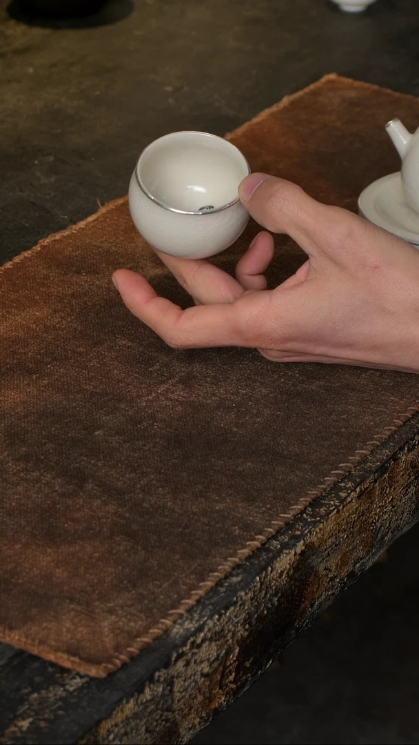 【闪购商品】鱼和熊工作室茶器