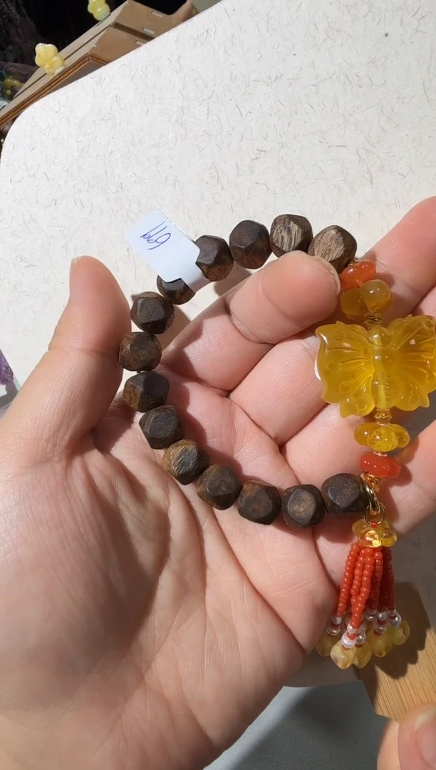 手链琥珀未镶嵌琥珀蝴蝶手链