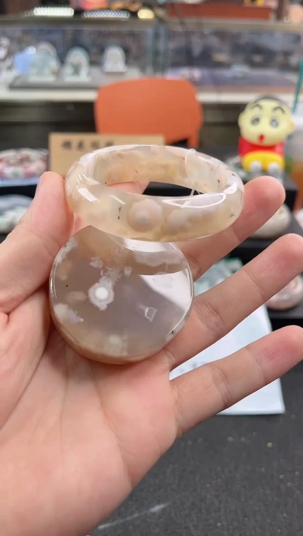 未镶嵌手镯石英质玉52圈口 （赠品镯心）3507003