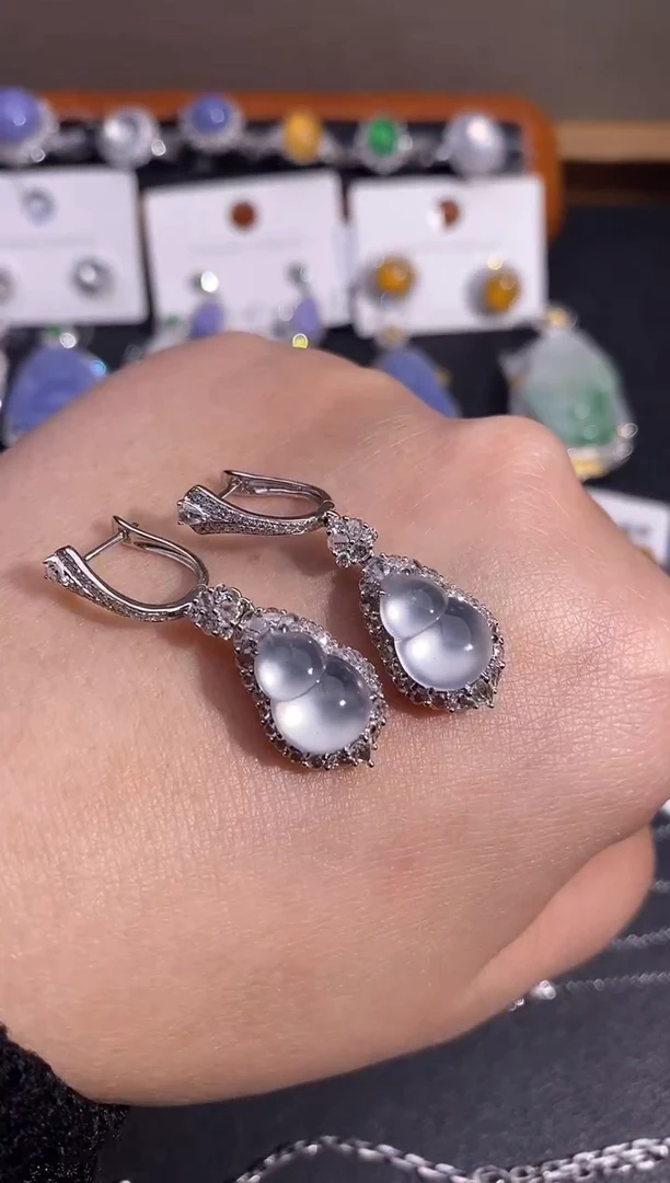 【闪购商品】翡翠耳饰18K金镶嵌耳饰