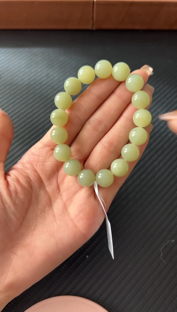 未镶嵌手串和田玉若羌微色差卡12jh