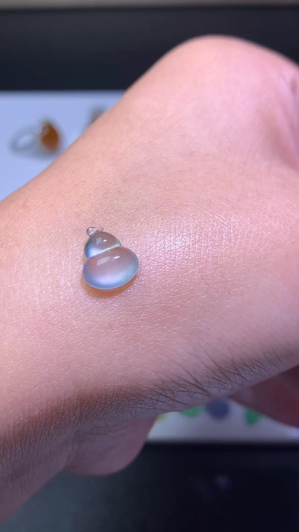 未镶嵌定制翡翠凌*.毛货