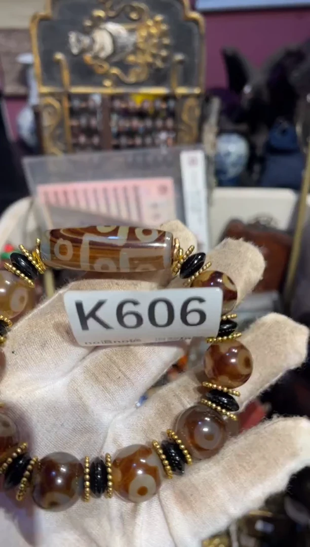 瓷片h*c表姐直播所见所得