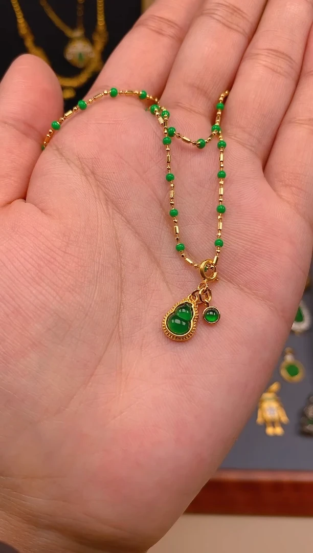 【闪购商品】翡翠吊坠(不含链)银S925镶嵌蛋面葫芦万能扣