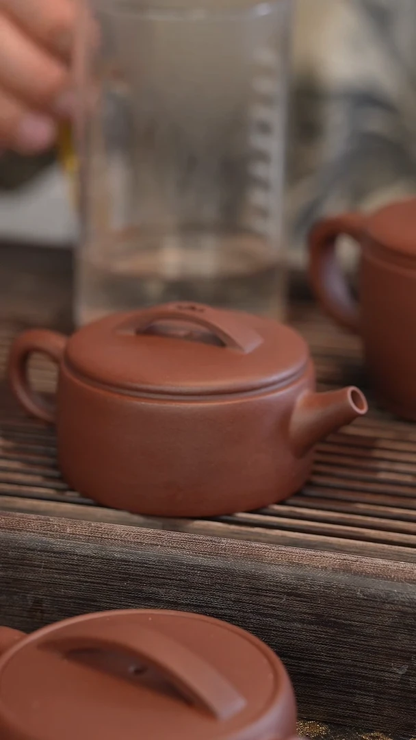 茶壶紫砂汉瓦 半手工 160cc