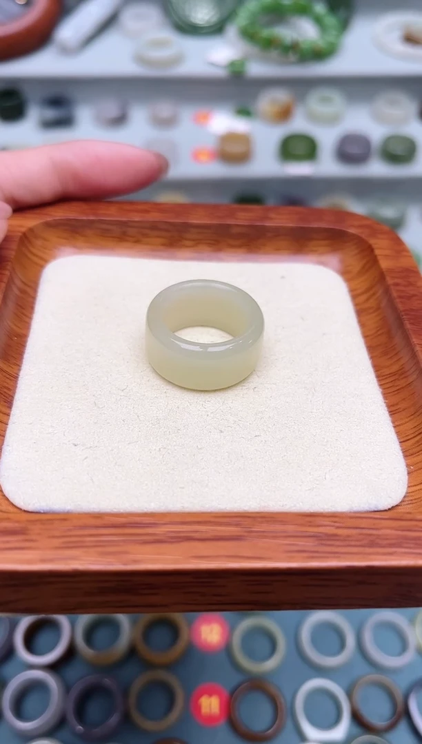 【闪购商品】和田玉戒指未镶嵌14号