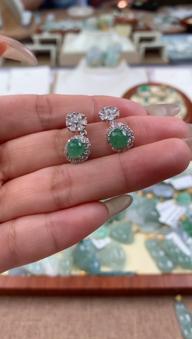 【闪购商品】翡翠耳饰银S925镶嵌天然A货翡翠挂件