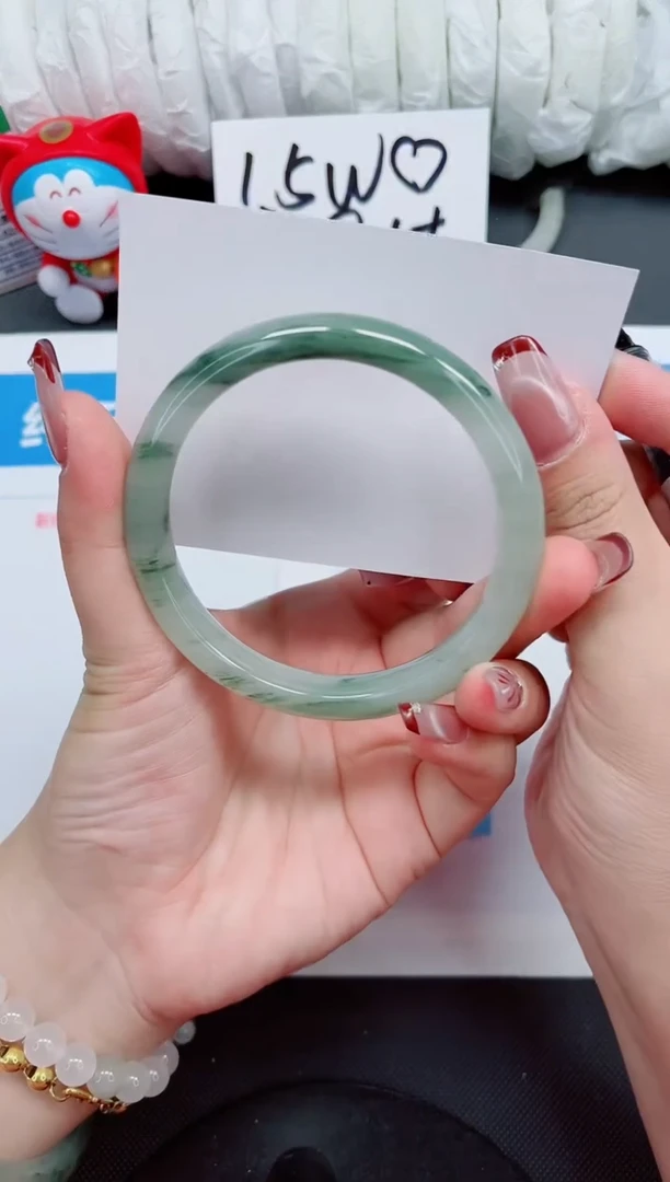 【闪购商品】石英质玉手镯未镶嵌233