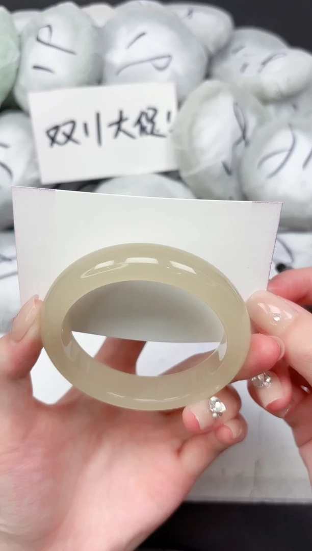 未镶嵌手镯石英质玉203-56.2