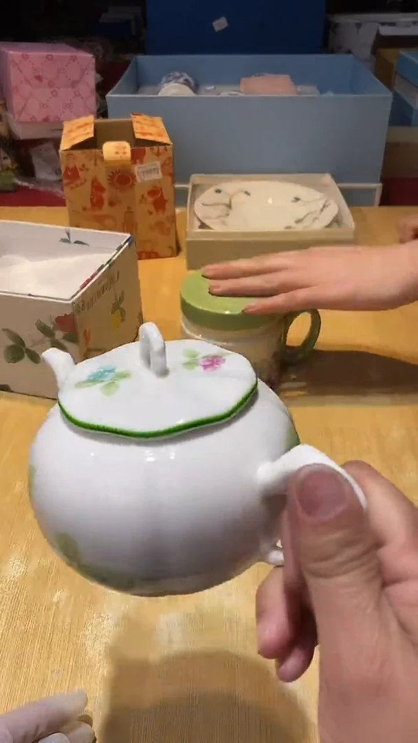 瓷片生活的本意是啊开心啊@@1