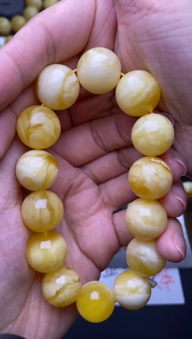 裸石琥珀未镶嵌16mm+大小姐珠宝30