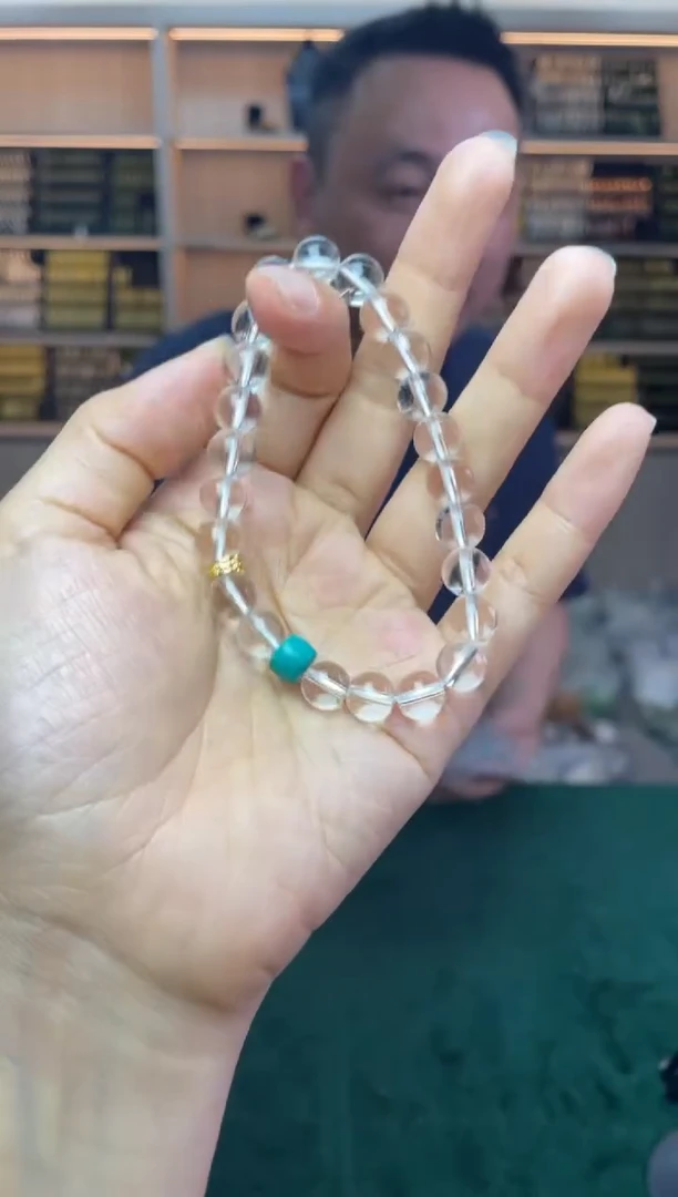 ·未镶嵌水晶多样性发一件