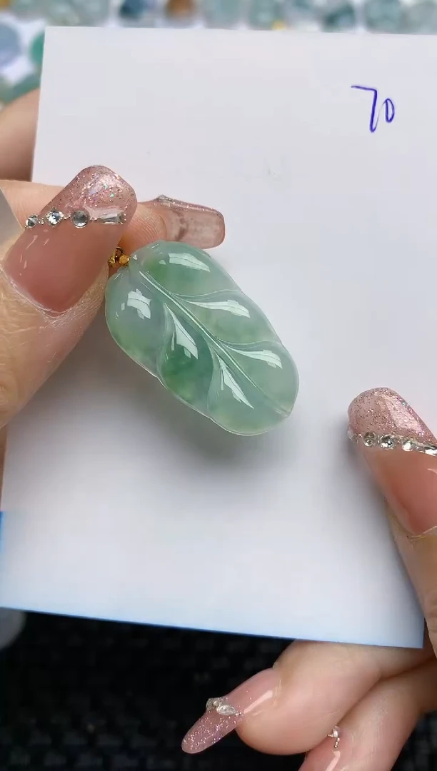 【闪购商品】翡翠颈饰18K金镶嵌天然A货翡翠 70