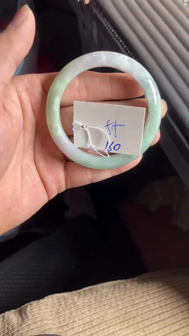 未镶嵌手镯翡翠160