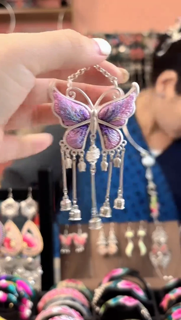 织绣艺枝独绣手工饰品163