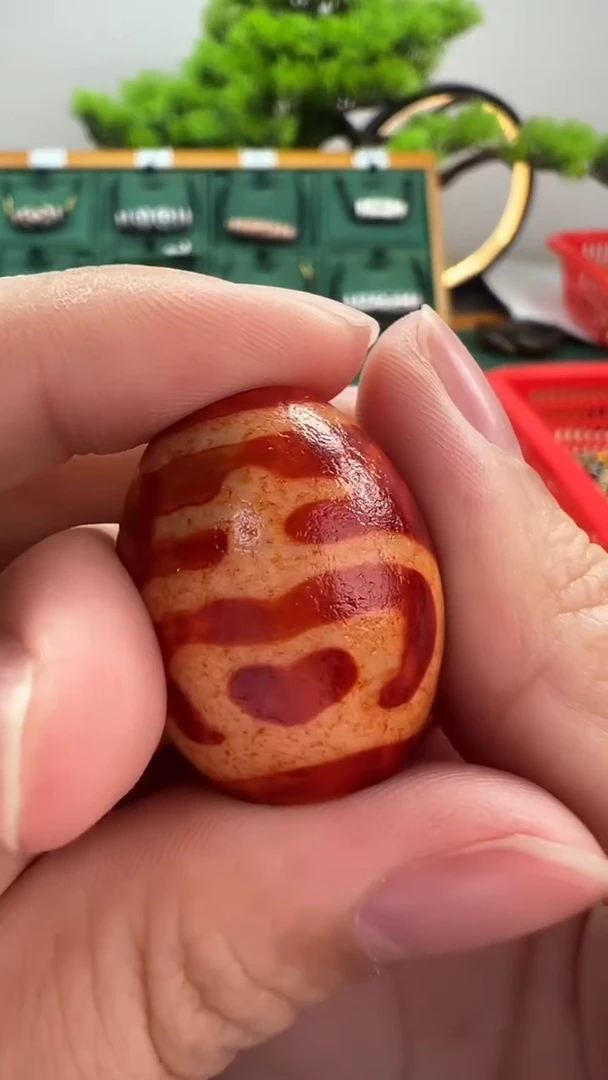 玛瑙/玉髓颈饰未镶嵌墨***ꈍ13.（微瑕随机发货）