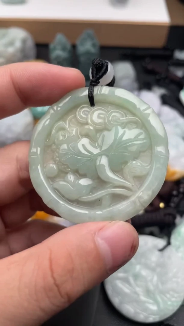 吊坠(不含链)未镶嵌翡翠1