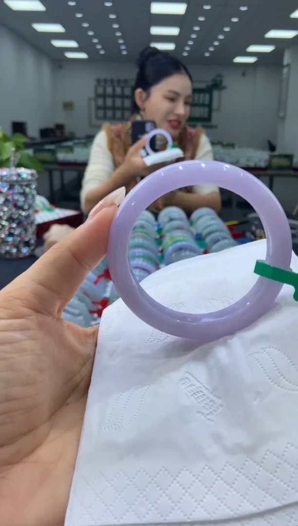 未镶嵌手镯翡翠00009563