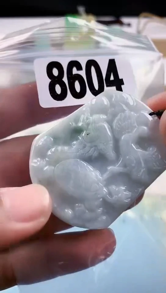 【闪购商品】翡翠挂件未镶嵌天然翡翠吊坠挂件