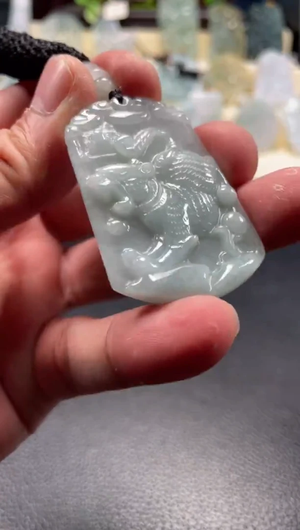 颈饰未镶嵌翡翠12/21/223