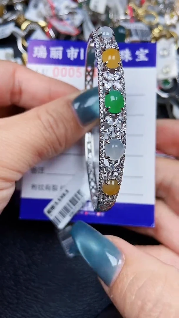 颈饰银S925镶嵌翡翠5049