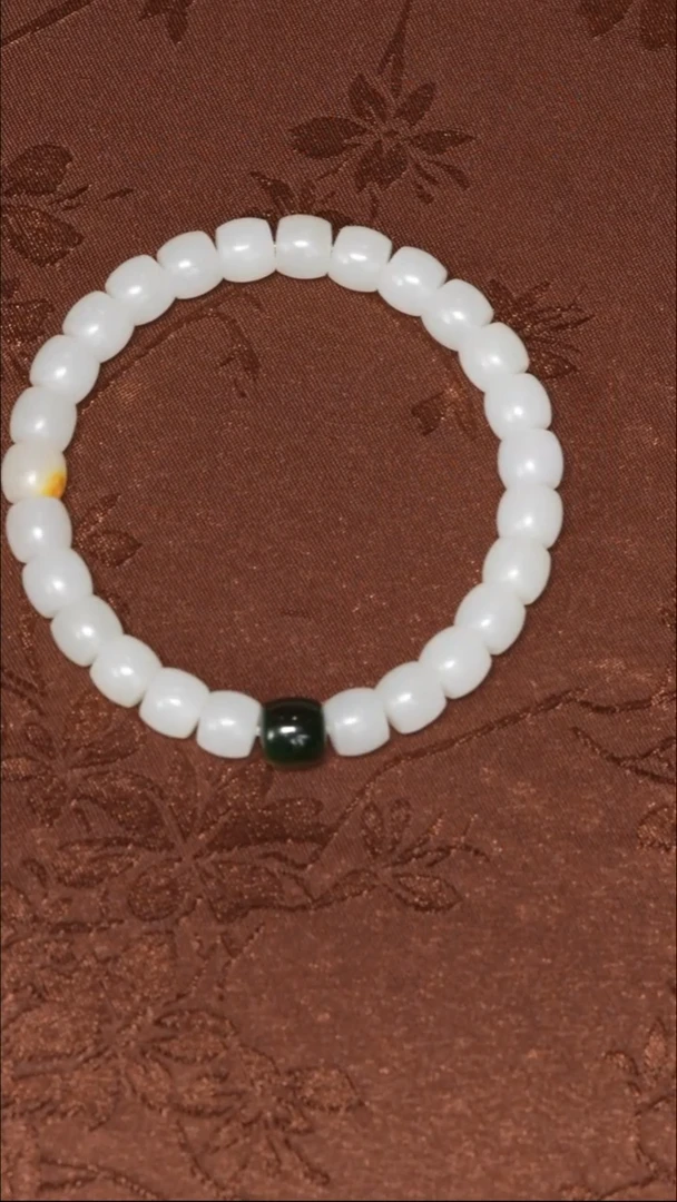 【闪购商品】和田玉手串未镶嵌和田玉白玉7.8直切手串