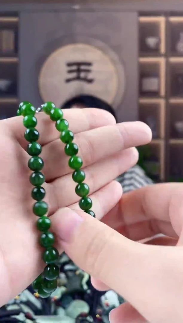 颈饰未镶嵌和田玉拍一发一，多样性发货