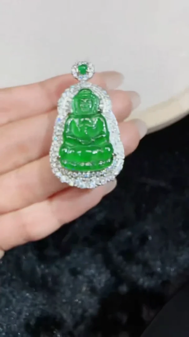 定制翡翠未镶嵌翡翠吊坠46