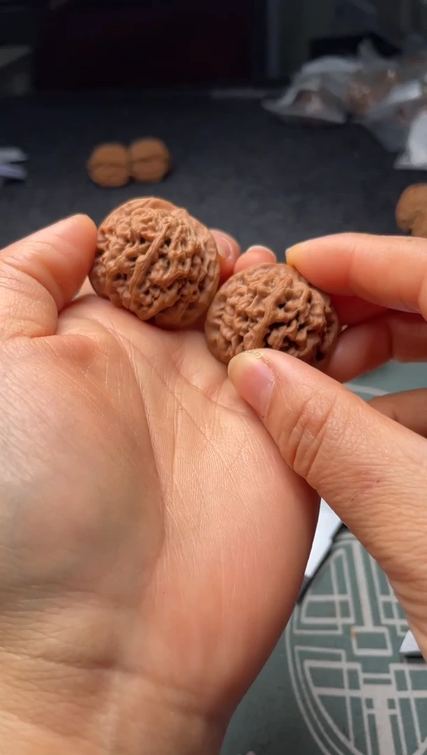 把件文玩核桃w135  秦闷 35尺