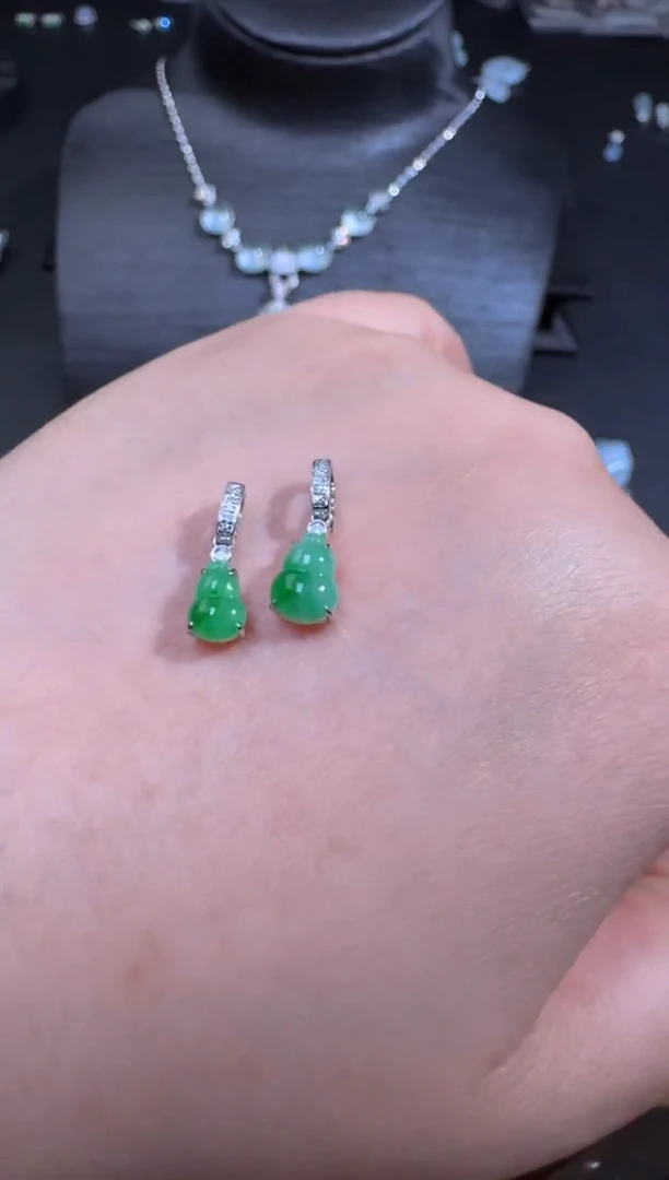 翡翠18K金镶嵌颈饰S0524-S1487-8多样性一件