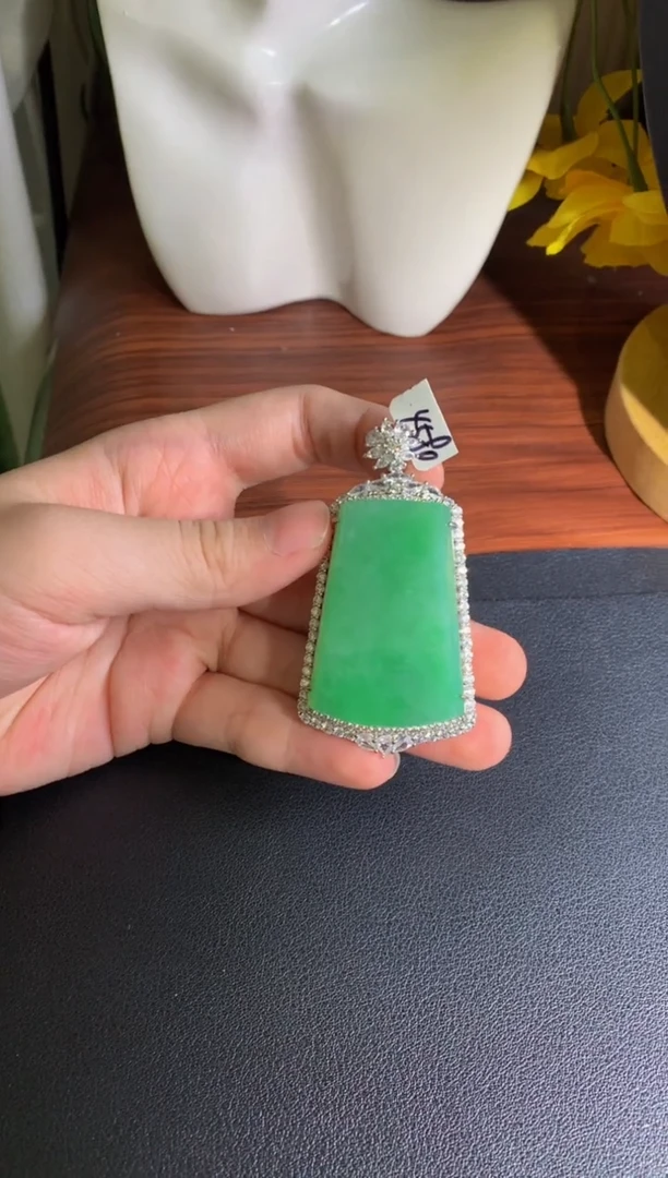 颈饰银S925镶嵌翡翠翡翠