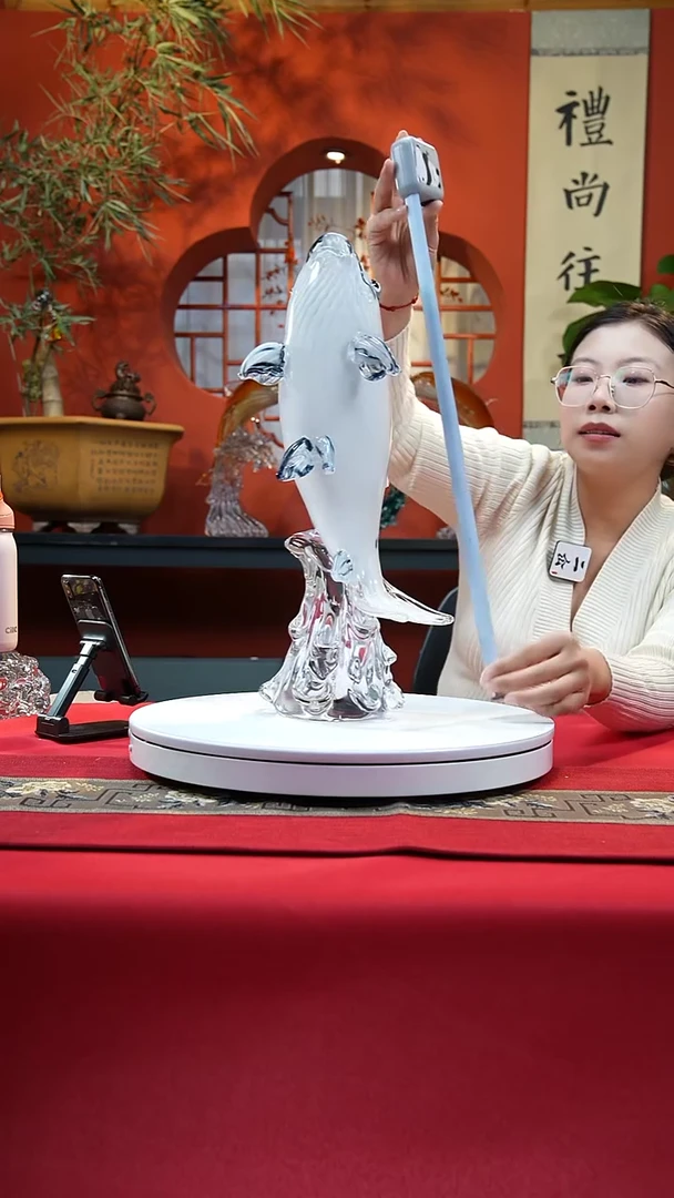 手工艺品琉璃白写锦鲤