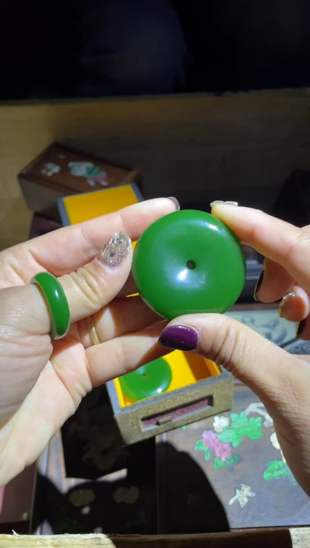 【闪购商品】绿平安扣1件