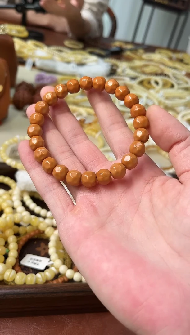 吊坠猴头核桃猴头